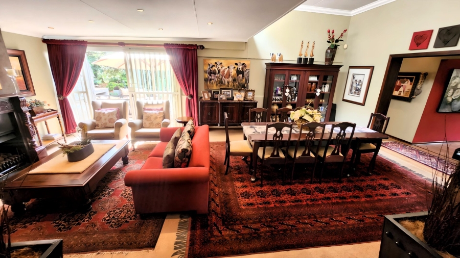5 Bedroom Property for Sale in Doringkruin North West